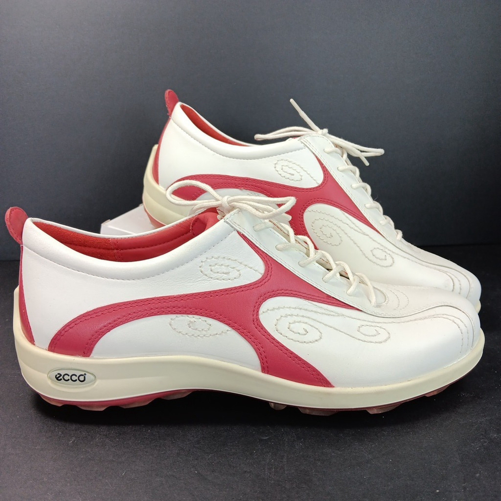Ecco Women’s White And Red Leather Golf Shoes Size 40 (US 9/9.5)